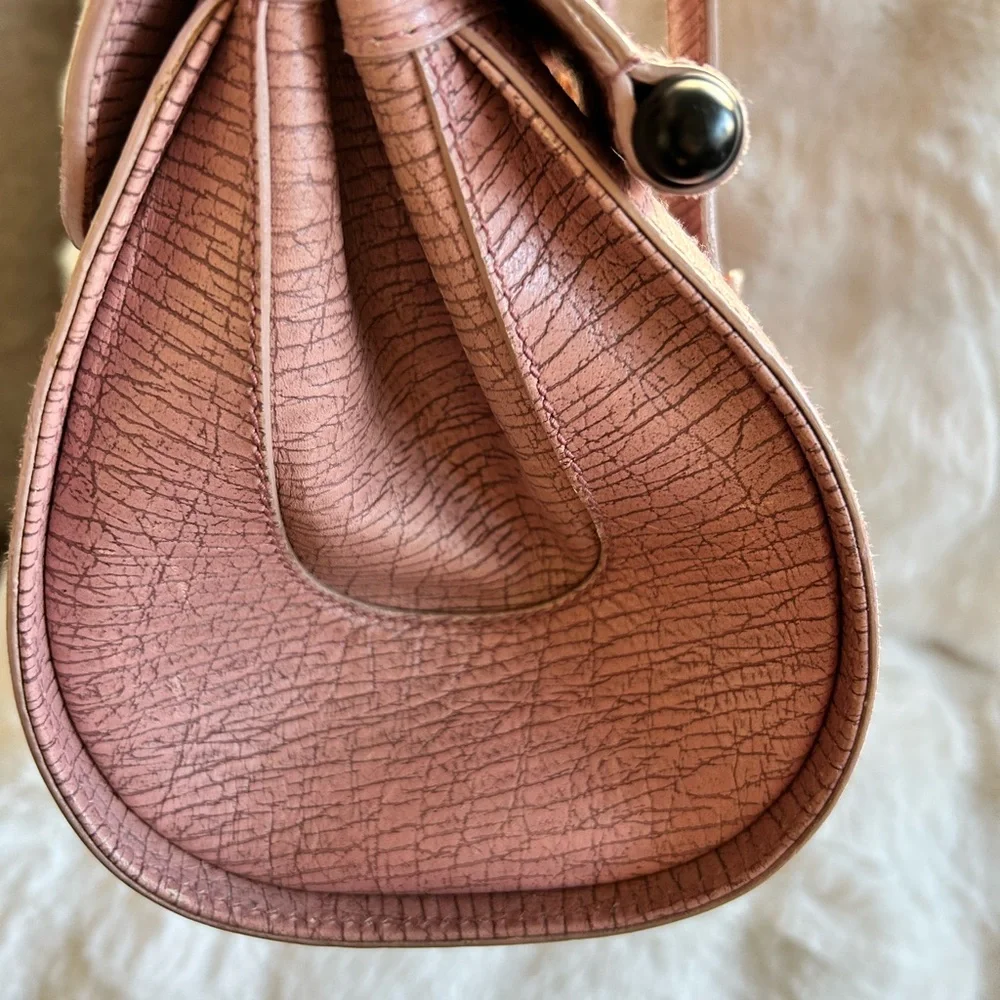 🥳SOLD🥳Gucci💕Bamboo Bullet Bag in Pink - Picture 8 of 17